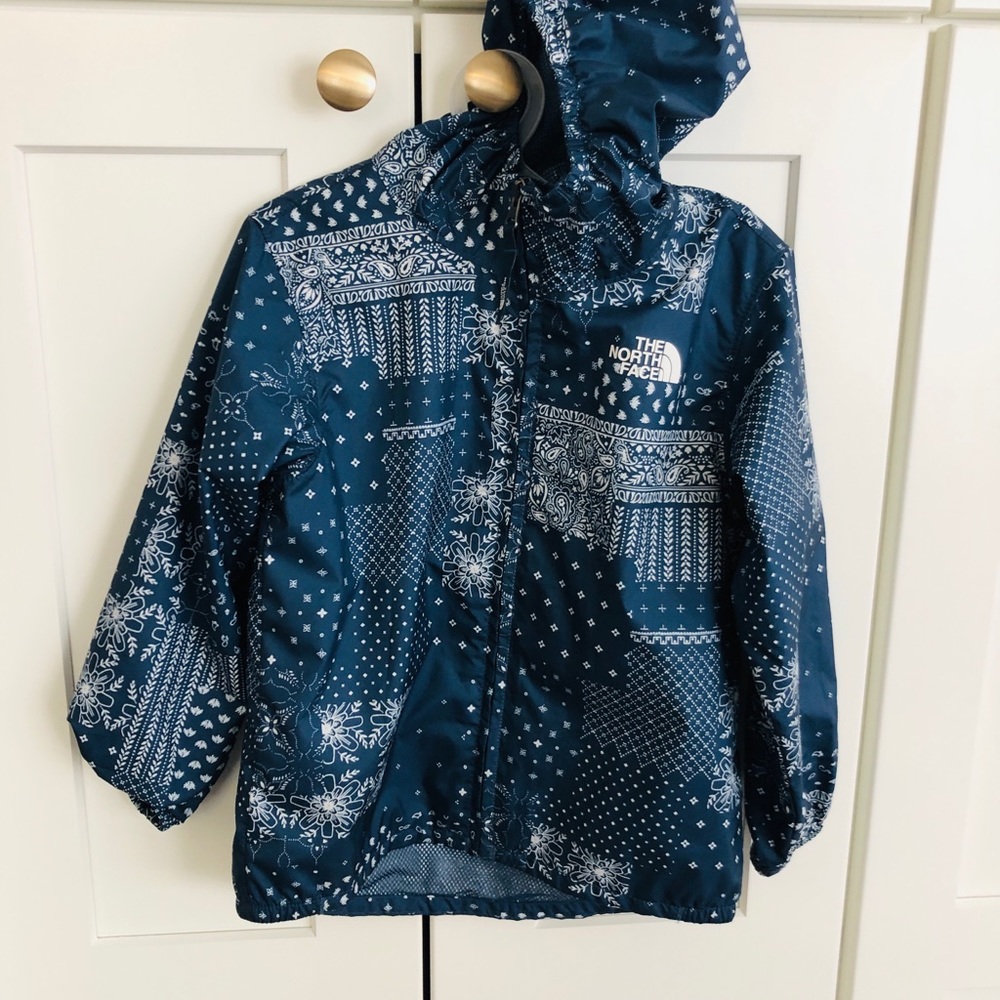 North face lightweight jacket